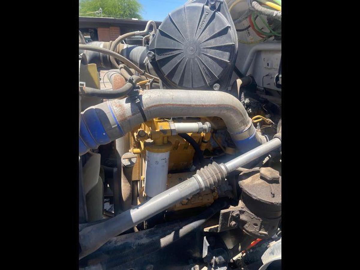 Used 2004 F-750 with Bergkamp FP5 Patcher