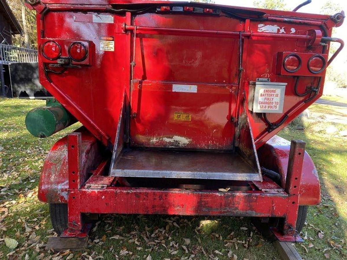 Used 2012 Falcon 4 Ton Dump Hotbox/ Reclaimer