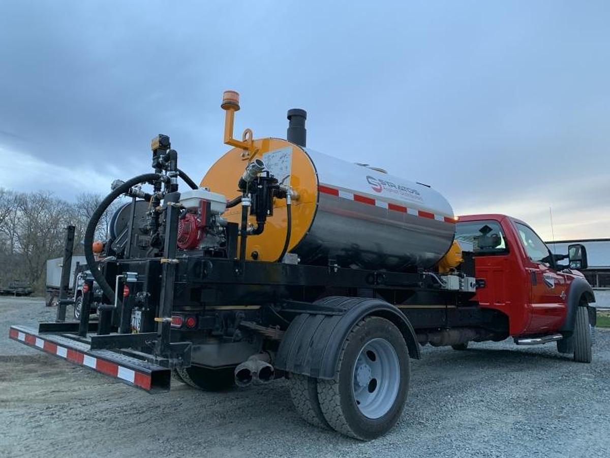 2000 Gallon Asphalt Emulsion Sprayer, Skid Mounted