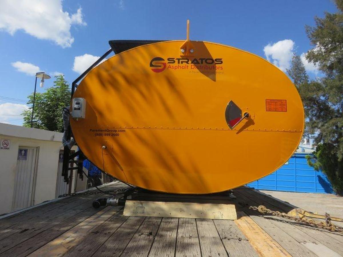 1000 Gallon Distributor Skid Mounted