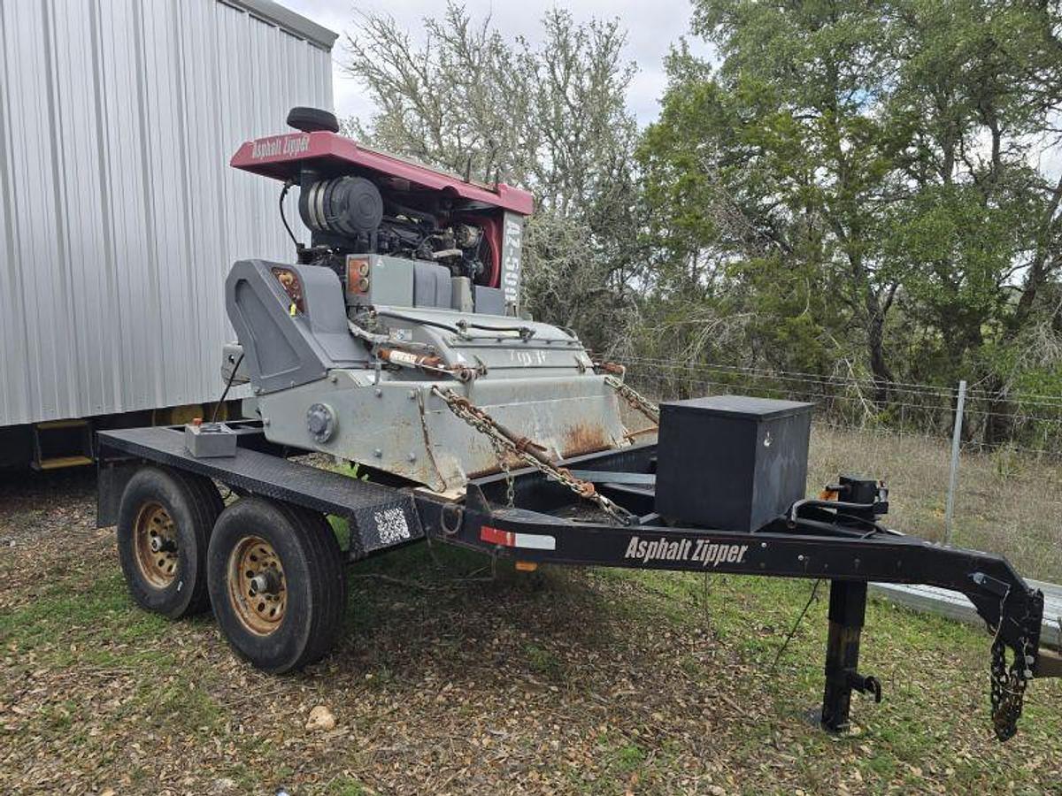 Used 2006 Asphalt Zipper AZ-500