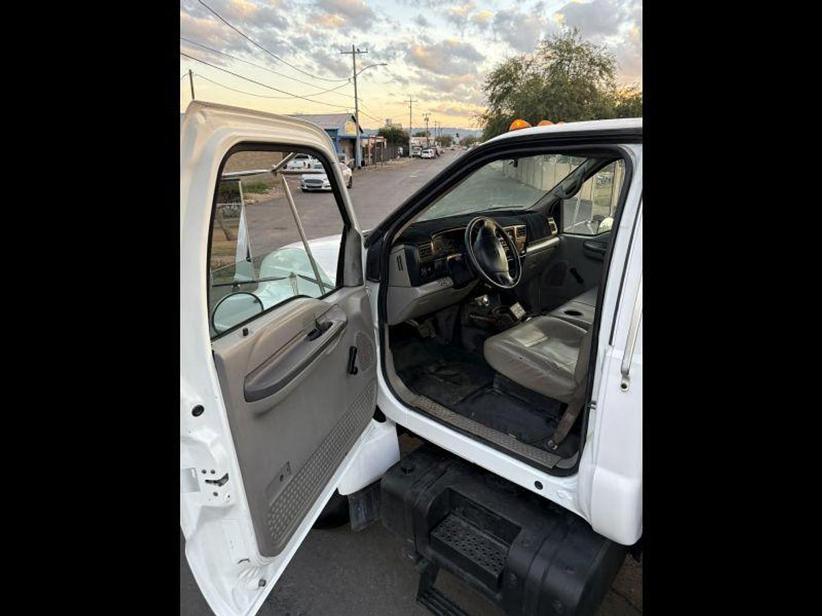 Used PB Loader BC-5 on 2000 Ford F750