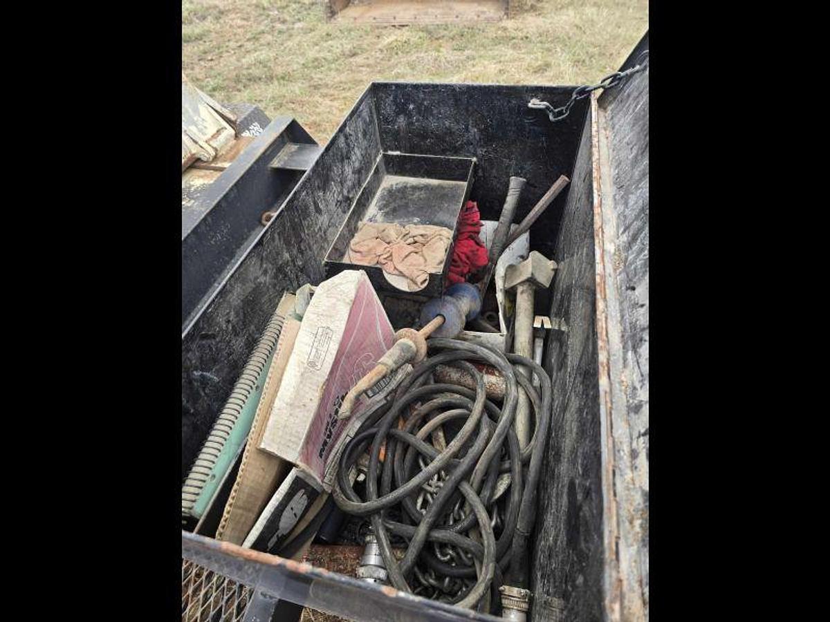 Used 2006 Asphalt Zipper AZ-500