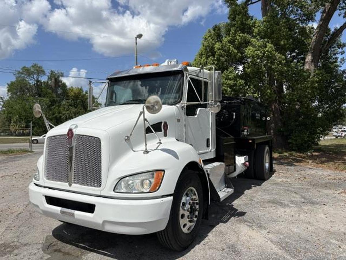 Used 2016 Kenworth Model T-370 Pro-Patch Pothole Patcher