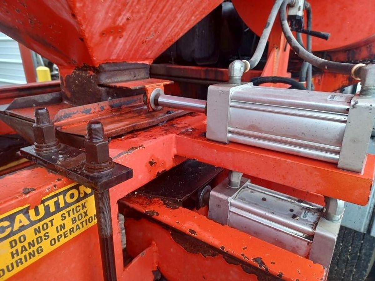 Used 2012 Duraco Inc. Dura Maxx