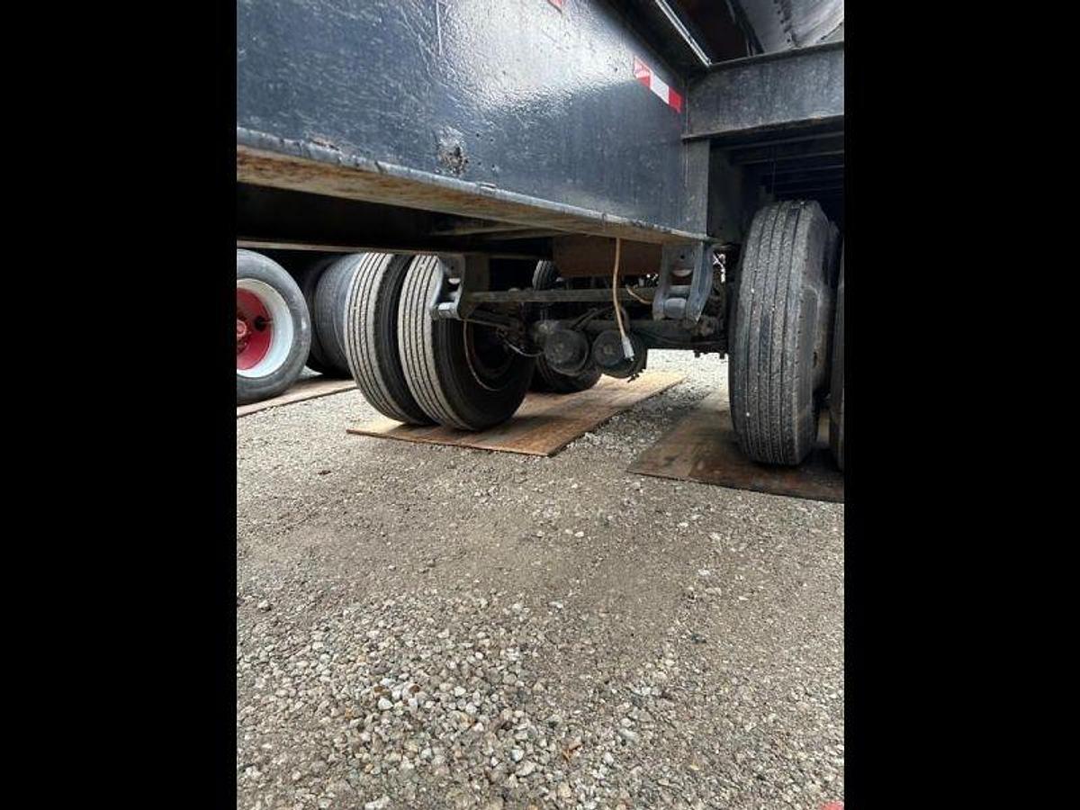 Used 2004 Taurus 20-Ton Tanker