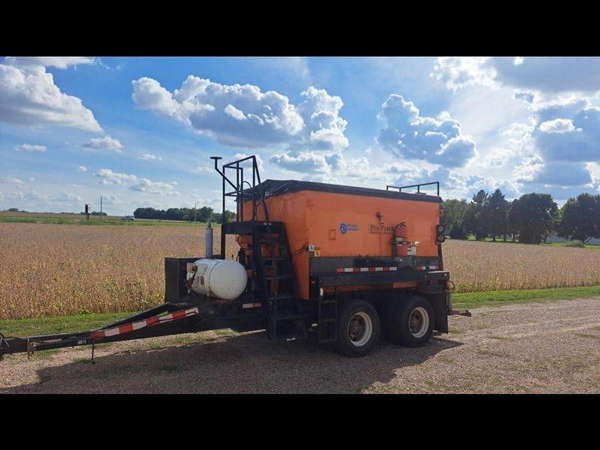 Used HD Industries Pro Patch Trailer - 10 Ton