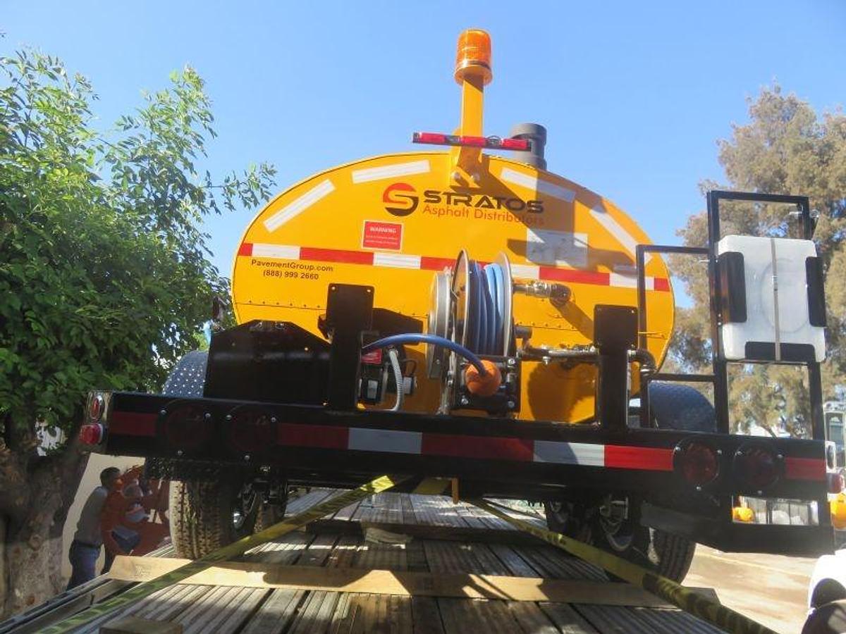 600 Gallon Asphalt Distributor Trailer
