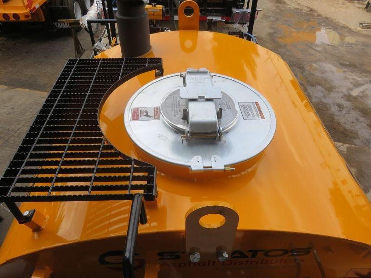 400 Gallon Asphalt Distributor Tank Skid Mounted