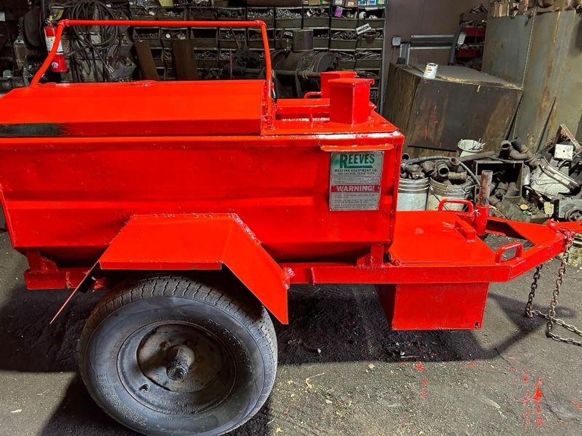 Used Reeves 100 Gal Roofing Kettle