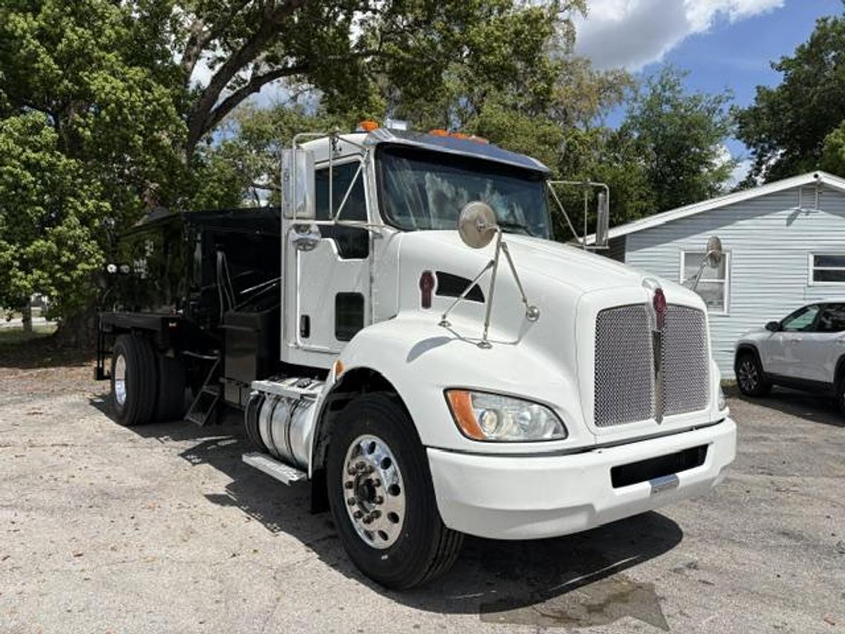 Used 2016 Kenworth Model T-370 Pro-Patch Pothole Patcher