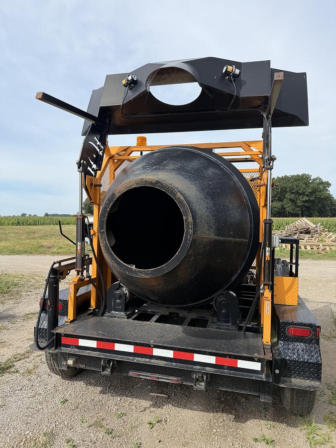 Used 2014 KM T2 Asphalt Recycler Diesel Fired Burner 