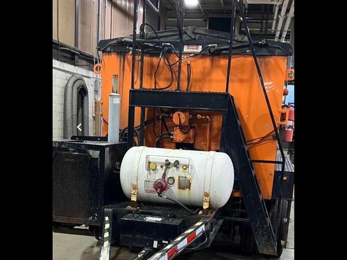 Used HD Industries Pro Patch Trailer - 10 Ton