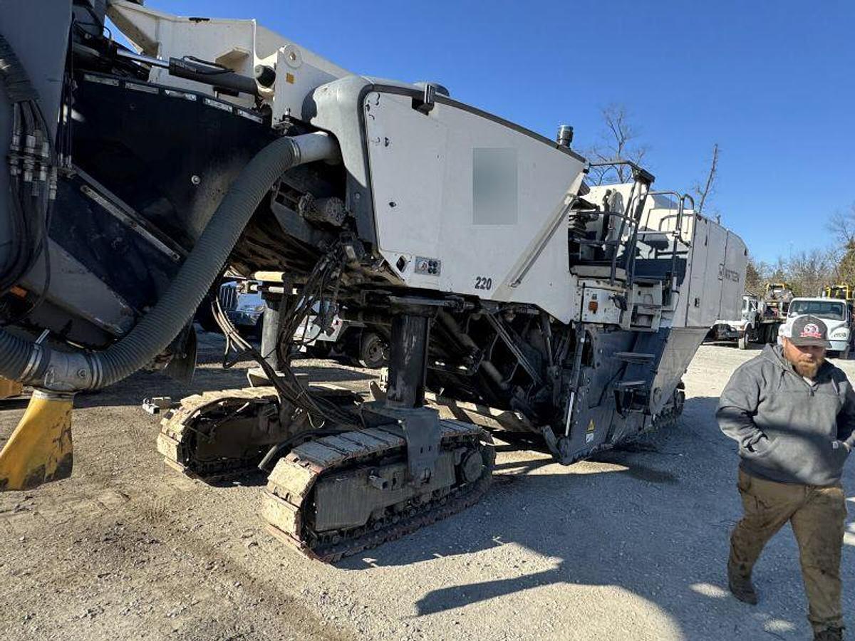 Used Wirtgen W220