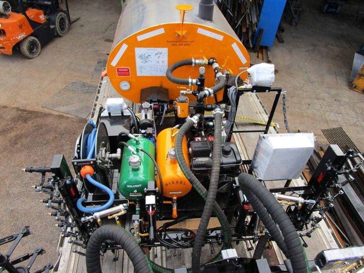 600 Gallon Tack Sprayer Skid Mounted