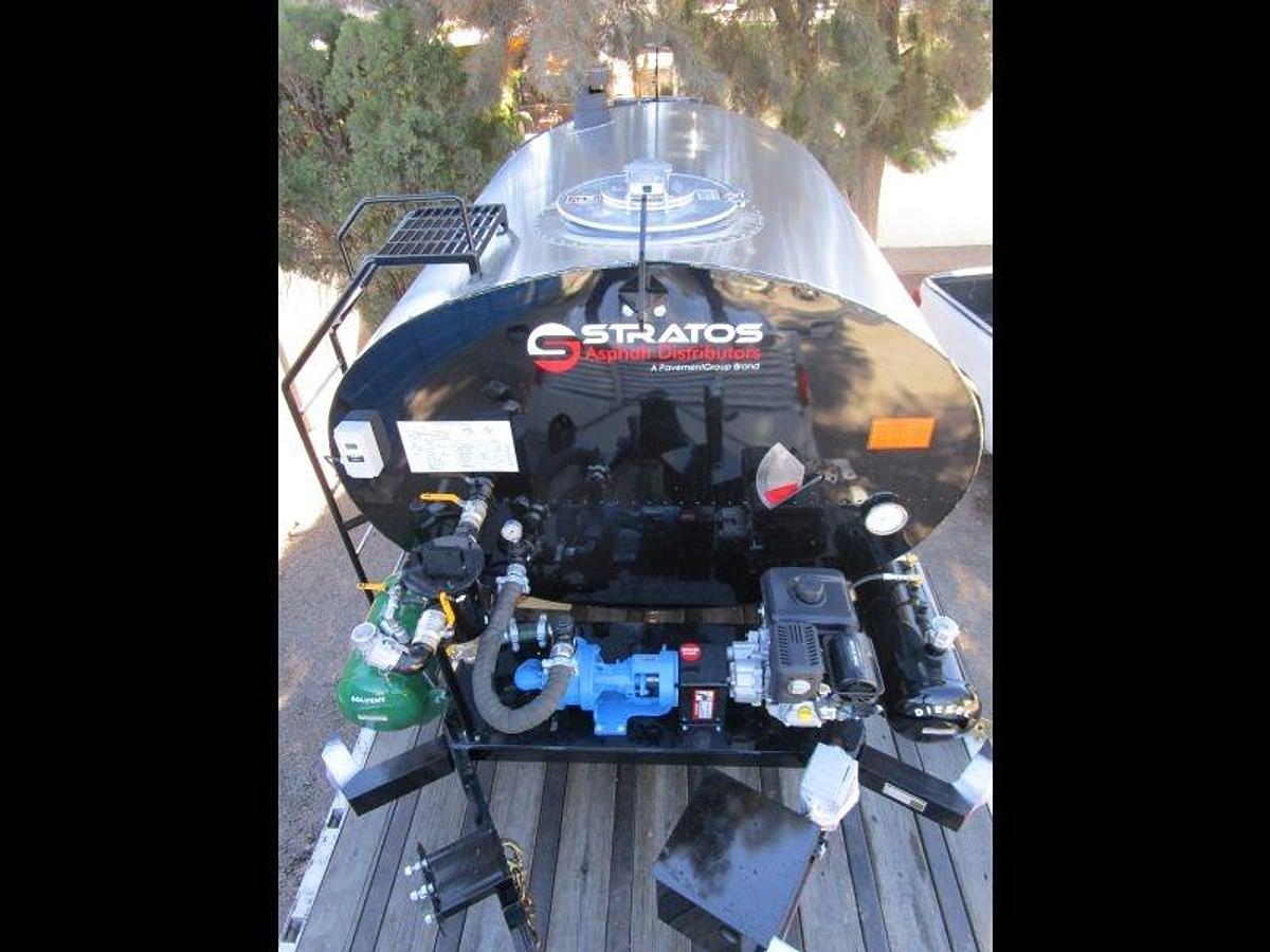 1000 Gallon Asphalt Distributor Trailer
