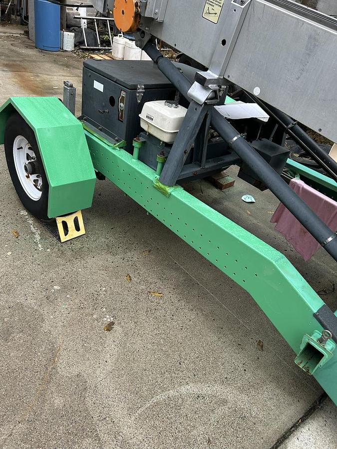 Used Garlock Paus Aluminum Telescopic Elevator