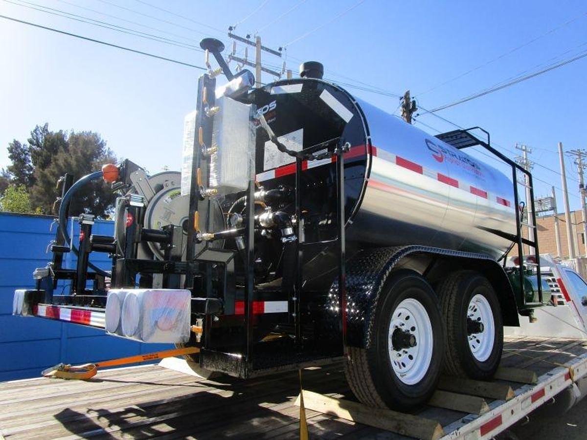 1000 Gallon Asphalt Distributor Trailer