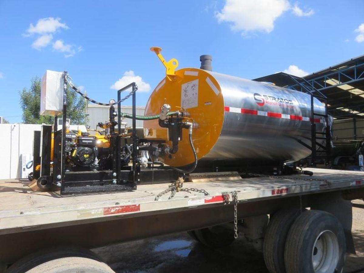1000 Gallon Distributor Skid Mounted