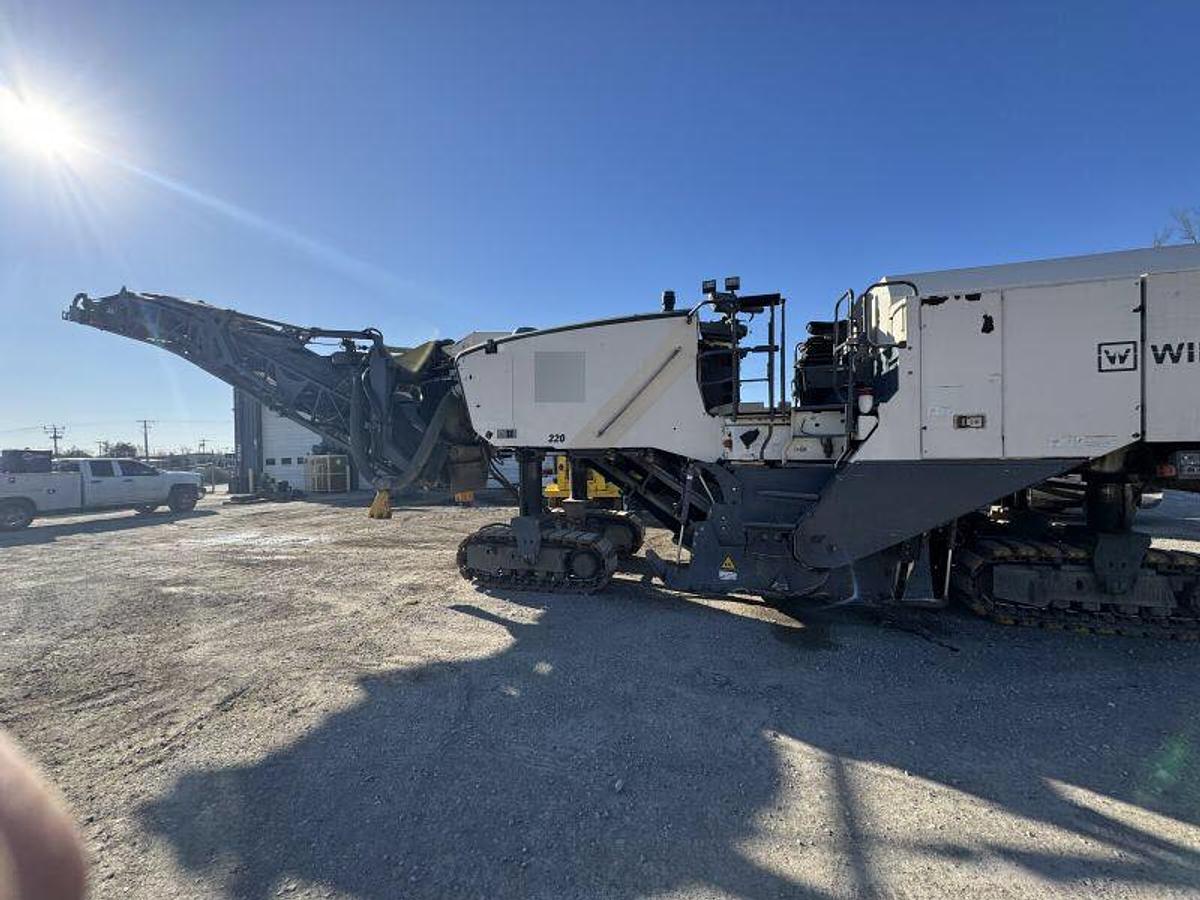 Used Wirtgen W220
