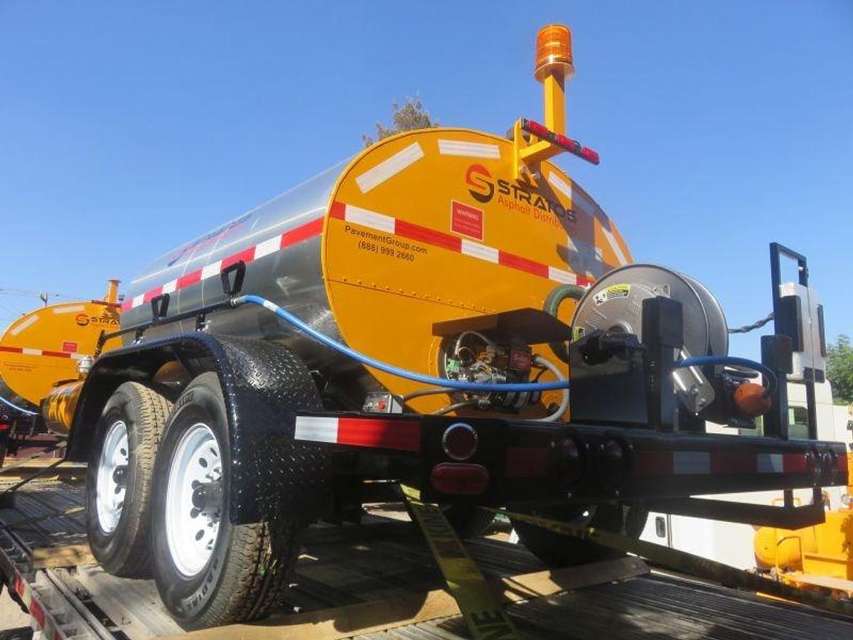 600 Gallon Asphalt Distributor Trailer