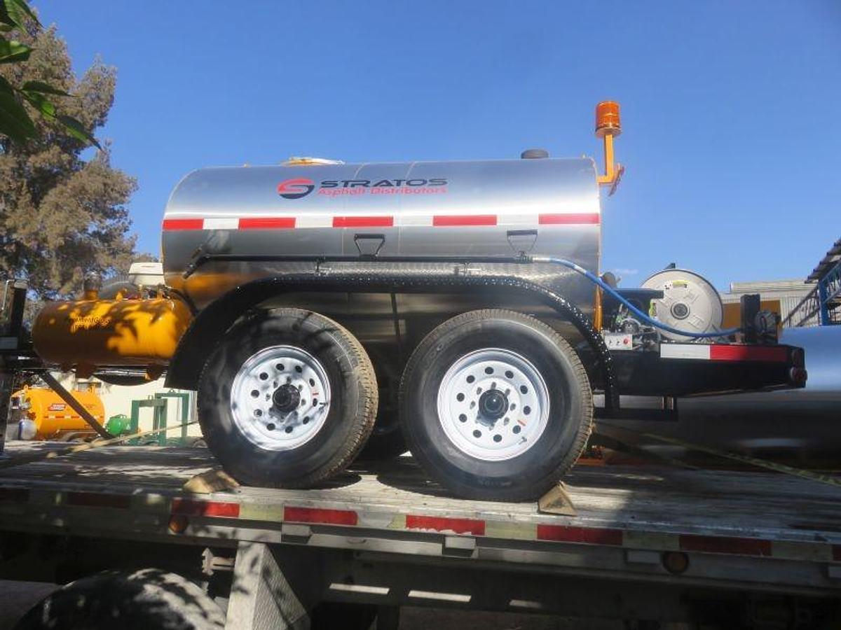 600 Gallon Asphalt Distributor Trailer