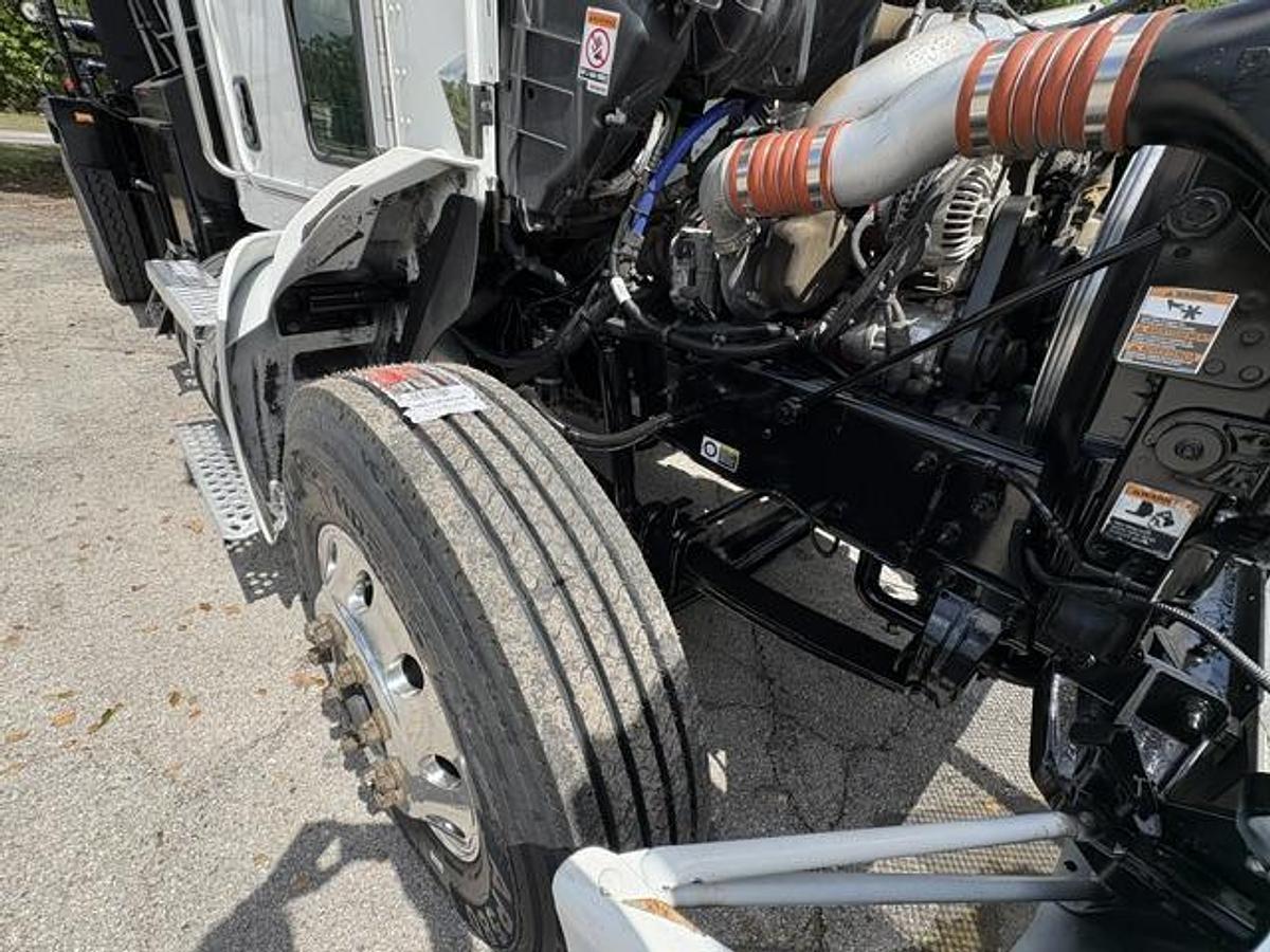 Used 2016 Kenworth Model T-370 Pro-Patch Pothole Patcher