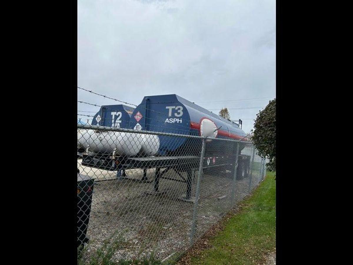 Used 2004 Taurus 20-Ton Tanker