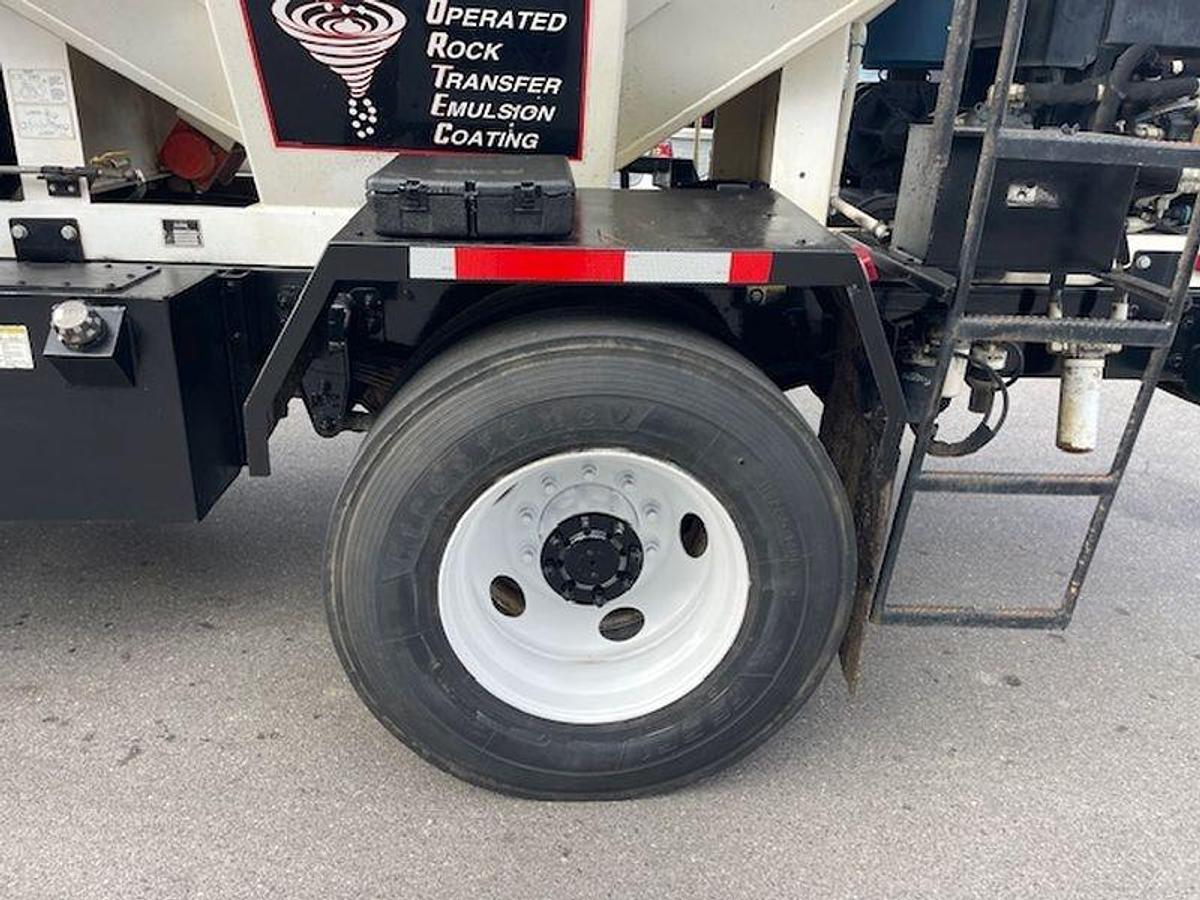 Used 2017 Rosco RA 400 Asphalt Patch Truck