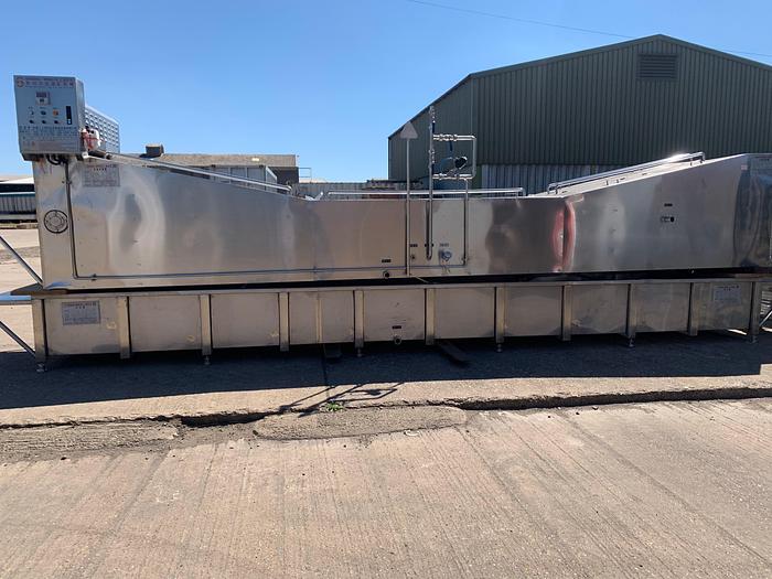 Used Large Unused Crate Washer or Boiler for Sale in Spalding, United