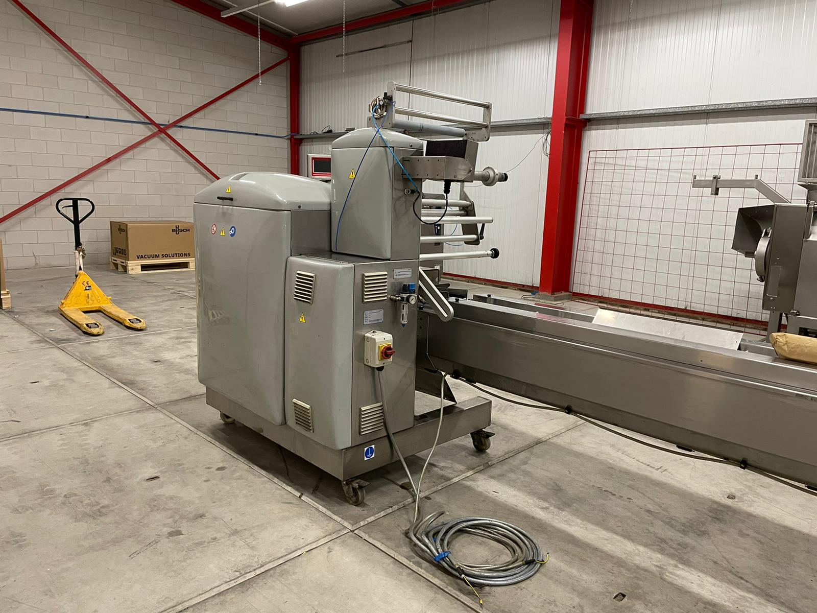 Used 2007 Record Scorpion horizontal wrapper