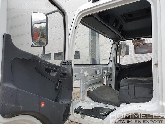 Used Mercedes atego cabin