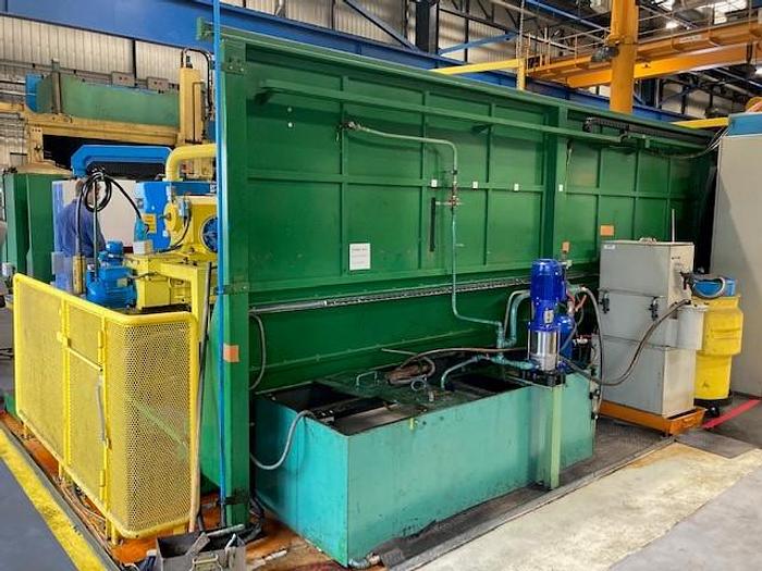 Used 1993 TACCHI CNC lathe HD 1000