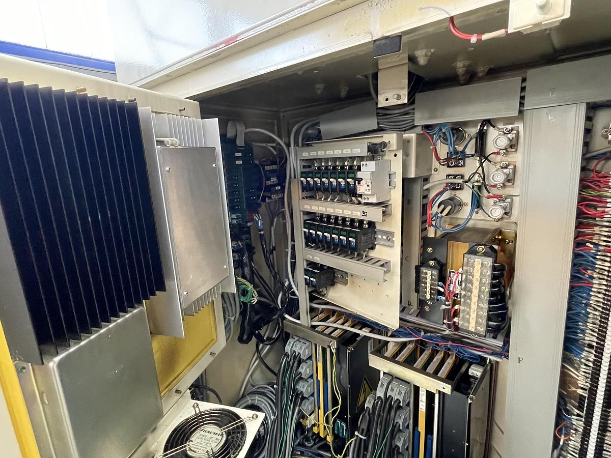 Used Nakamura-Tome TW 10 twin spindles twin turrets