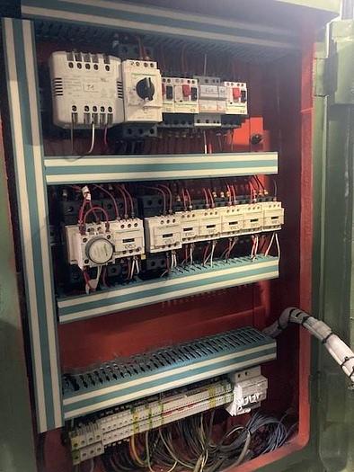 Used 1975 PENSOTTI SVF 1600 vertical lathe - manual VTL