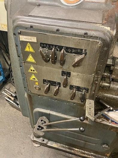 Used AMC tour parallèle conventionnel - manual lathe