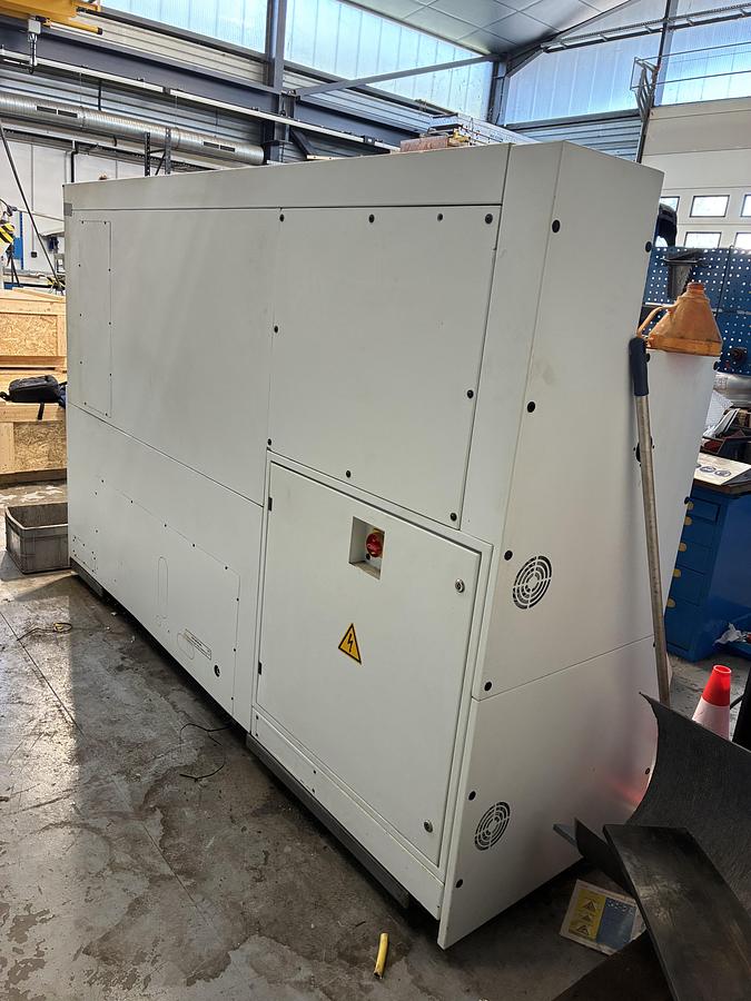 Used PINACHO SC-250 x 1000 year 2014 - lathe