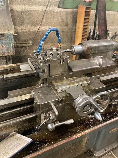 Used AMC tour parallèle conventionnel - manual lathe