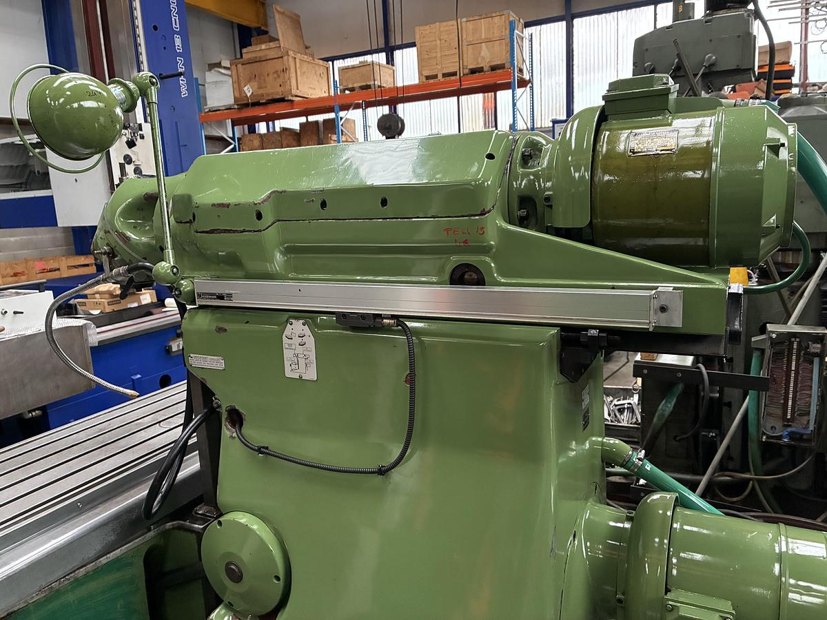 Used Fraiseuse HURON MU 5 conventionnelle