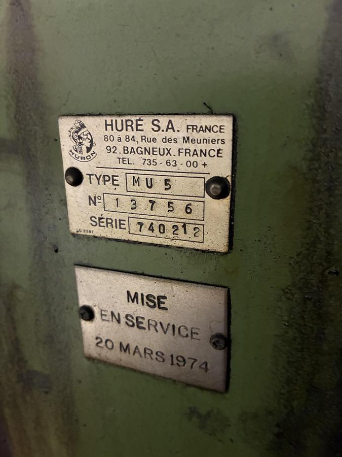 Used Fraiseuse HURON MU 5 conventionnelle