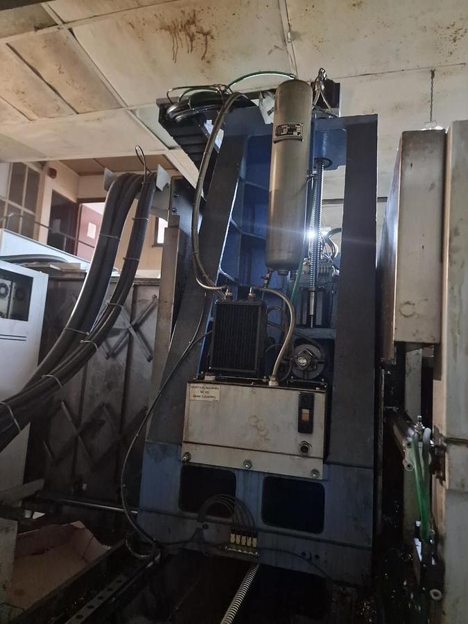 Used Vertical machining center MAZAK VTC 300 C-II