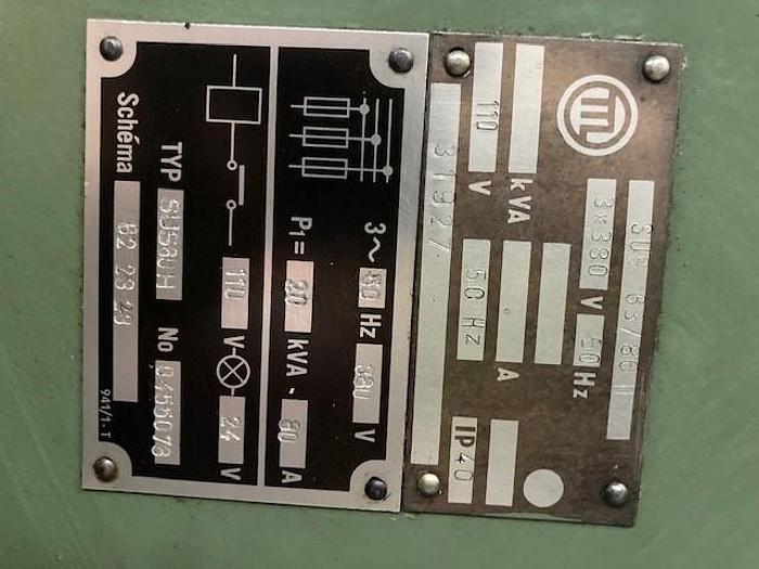 Utilisé TOS SUS 80 H x 8000 Tour parallèle traditionnel
