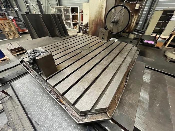 Used Aléseuse à table croisée marque UNION WMW type BFT 130NC