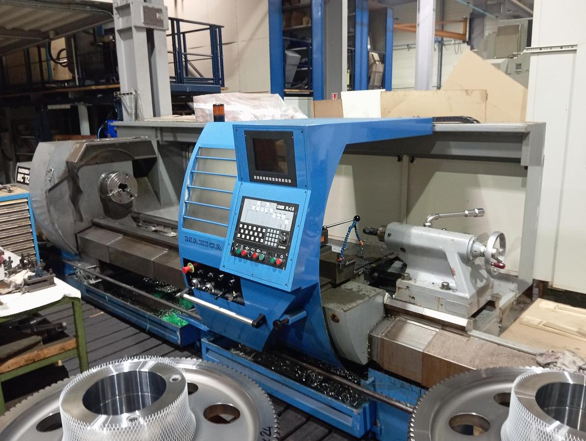 Used Cazeneuve Maxica HC 725 x 3000 - tour CN par apprentissage