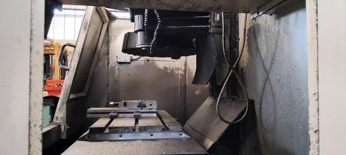 Used Cincinnati Milacron Sabre 750 - Fanuc Series O-MD