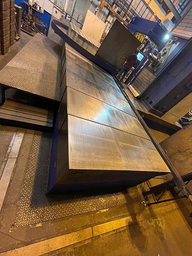 Used TOS Varnsdorf WHN 13 year 2013 boring and milling machine