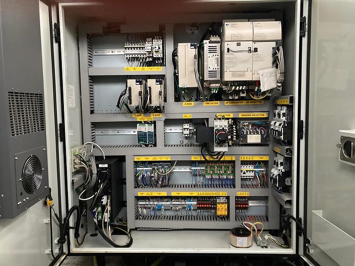 Utilisé HURCO VMX 30Ti  year 2013