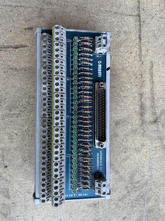 Used Composants NUM - NUM componants