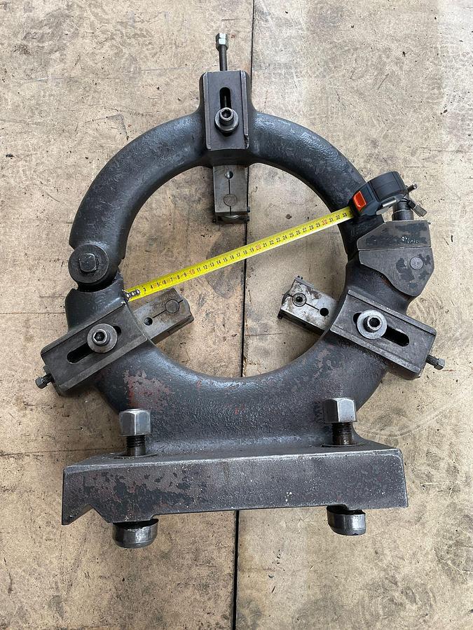 Used Cazeneuve Lunette HB 725 - steady rest