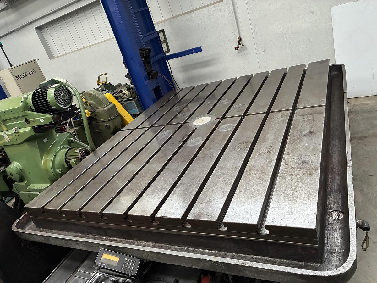Used Table tournante FRORIEP 50 tonnes